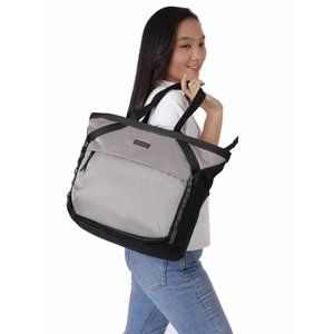 Sherpani Bag - Stride (100% Certified Repreve Fabric)